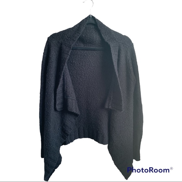 ✨COMFY BLACK SWEATER SIZE L - Picture 1 of 2